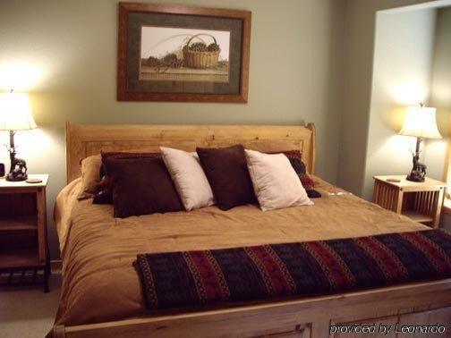 Sawmill Station Hotel Winter Park Room photo